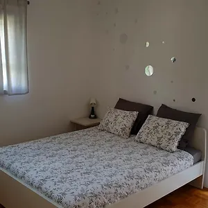 Appartamento Emma - Free Parking, Ac, Wifi